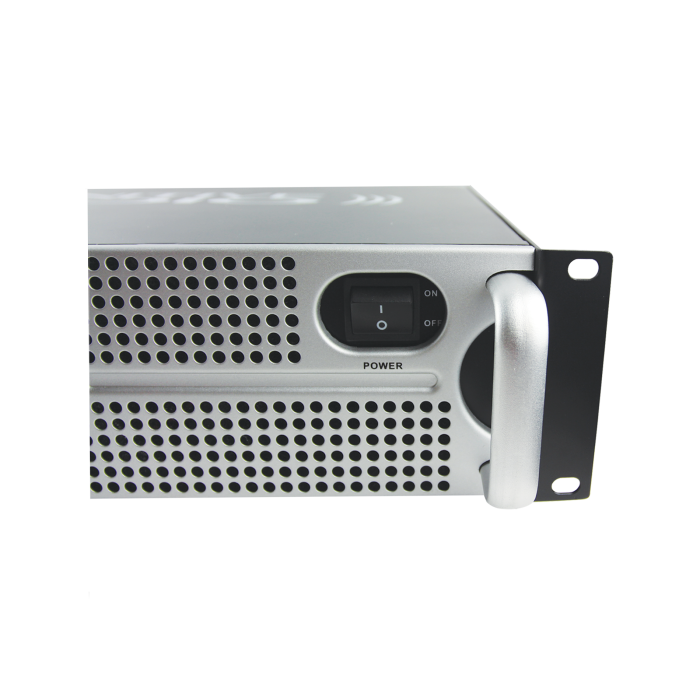 Amplificateur 4x300W RMS sous 4 ohms