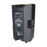 Enceinte active avec haut-parleur de grave 15"