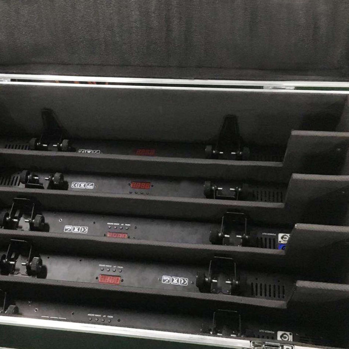 Flight-case pour 10 barres à leds