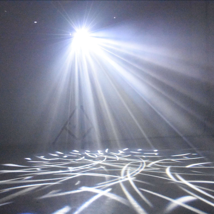 Jeux de lumière 4-en-1 : Multi-faisceaux,Wash, Strobe, Laser multipoints Rouge et Vert