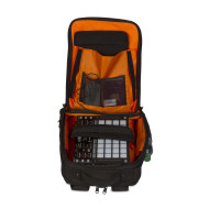 UDG Ultimate Backpack Slim Black/Orange Inside