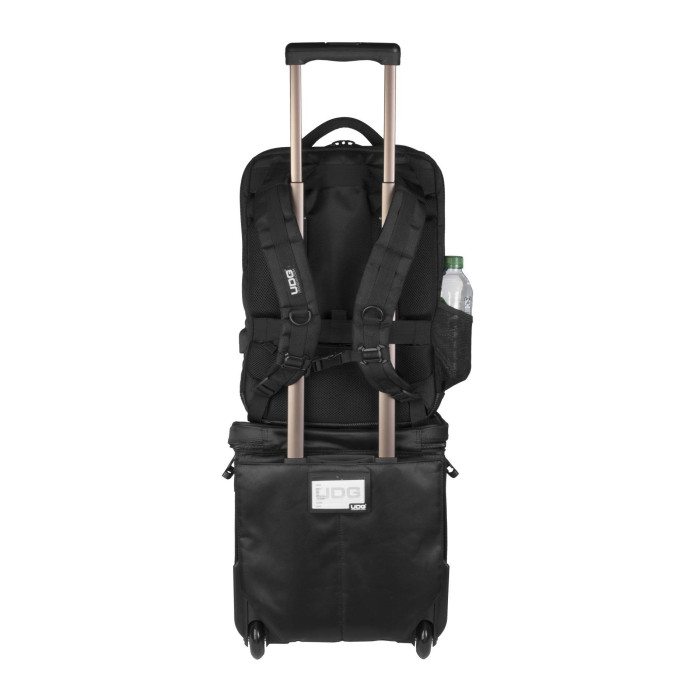 UDG Ultimate Backpack Slim Black/Orange Inside