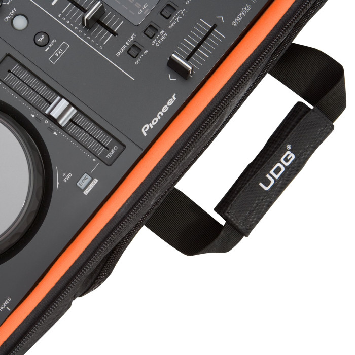 UDG Ultimate MIDI Controller Backpack Small MK2
