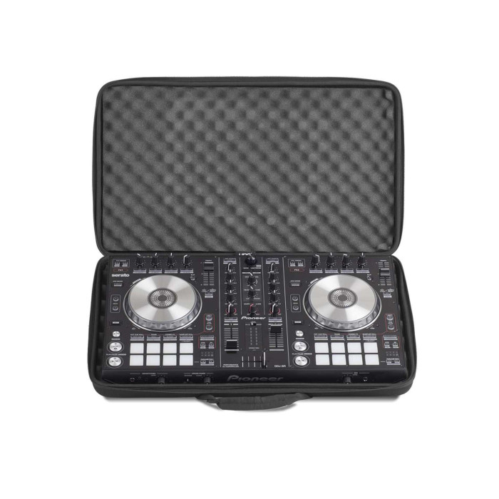 UDG Creator Controller Hardcase Large Black MK2