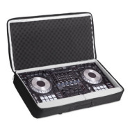 UDG Urbanite MIDI Controller Sleeve Extra Large Black