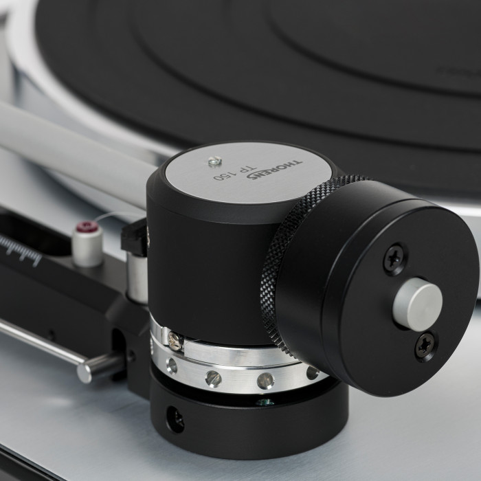 TD 403 DD NOIR Platine Vinyle Entrainement Direct Finition Noir