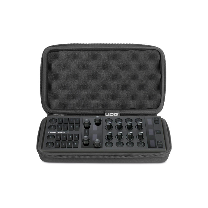 Housse Noire Pour Traktor X1 MK3
