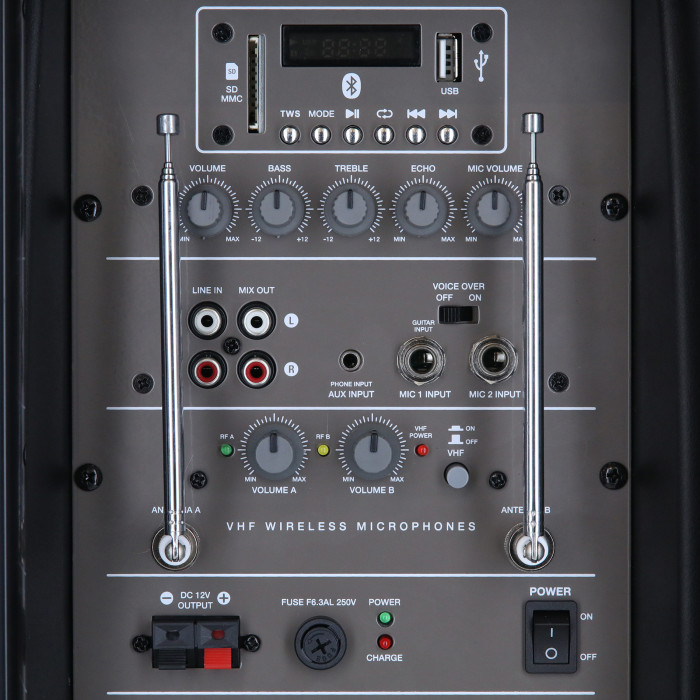 Sono Portable 12’’ sur Batterie + 1 Micro Main VHF + 1 Micro Serre-tête
