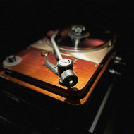 Platine Vinyle Entrainement Direct - Finition Noyer