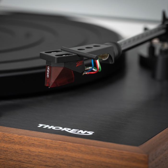 Platine Vinyle Semi-Automatique Avec 2M RED - Finition Bois De Chêne