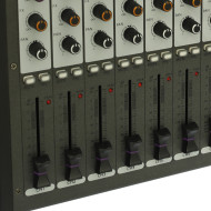 Table De Mixage 8 Canaux