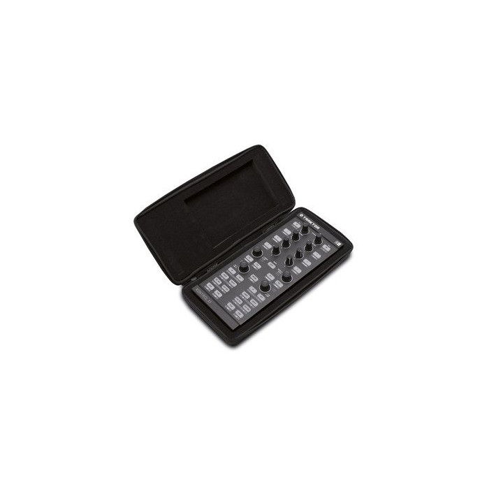 UDG Creator NI Traktor Kontrol F1/X1/Z1 Hardcase Black MK2